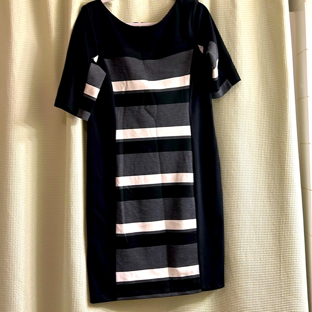 Ladies dress